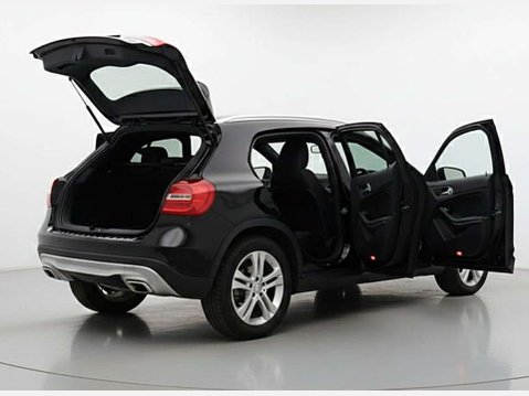 Mercedes-Benz GLA 2.1 GLA 200 Sport Premium CDi 4Matic Auto 4WD 5dr 6