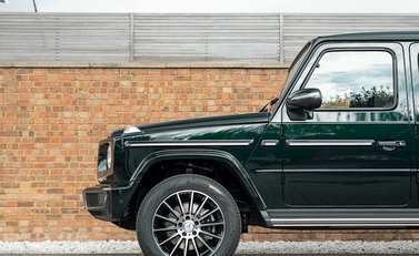 Mercedes-Benz G Series AMG Line 27