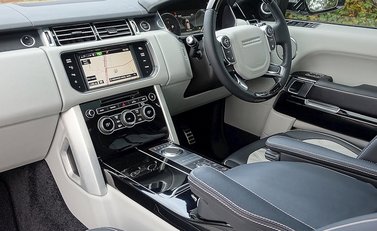 Land Rover Range Rover 4.4 SDV8 Vogue SE Overfinch 14