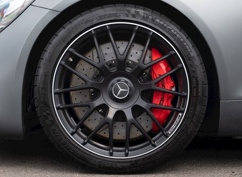 Mercedes-Benz Amg GT GT S 10