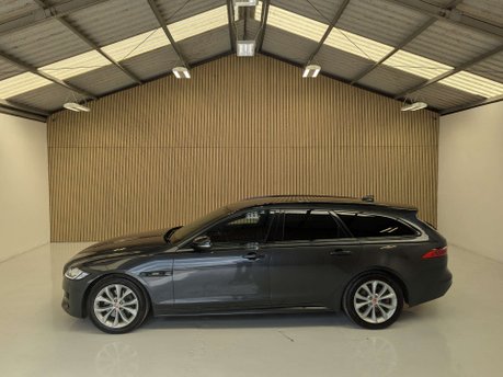 Jaguar XF 2.0 XF R-Sport D AWD Auto 4WD 5dr 26
