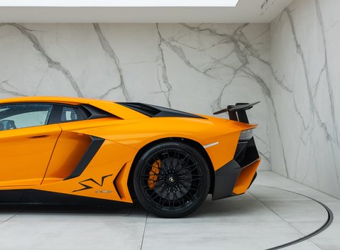 Lamborghini Aventador SV LP 750-4 50