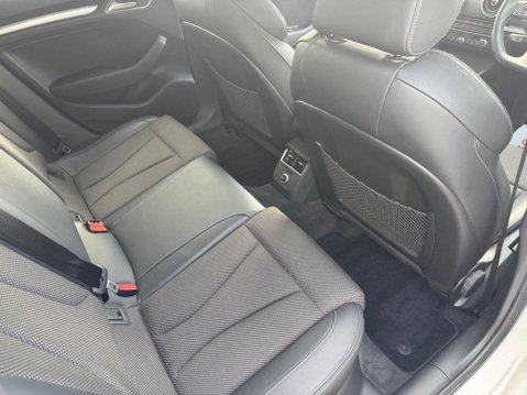 Audi A3 SPORTBACK TFSI S LINE BLACK EDITION 44