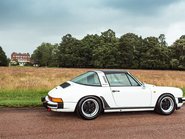 Porsche 911 CARRERA 3.2 TARGA 73