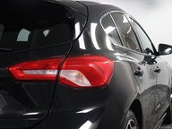 Ford Focus ST-LINE X 22