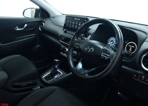 Hyundai KONA 1.6 h-GDi Ultimate SUV 5dr Petrol Hybrid DCT Euro 6 (s/s) (141 ps) 44