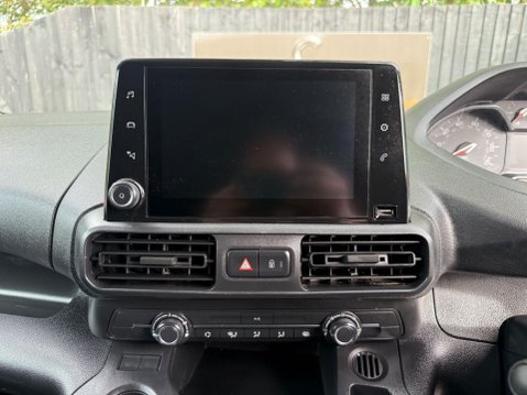 Peugeot Partner BLUEHDI PROFESSIONAL PREMIUM PLUS L1 24