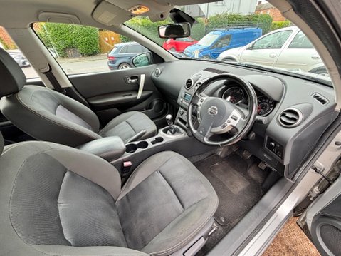 Nissan Qashqai 1.5 dCi Acenta 2WD Euro 5 5dr 11