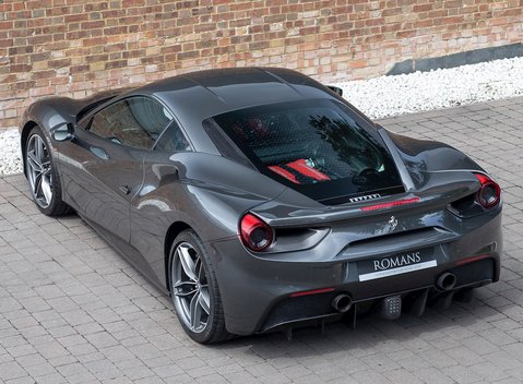 Ferrari 488 GTB 9