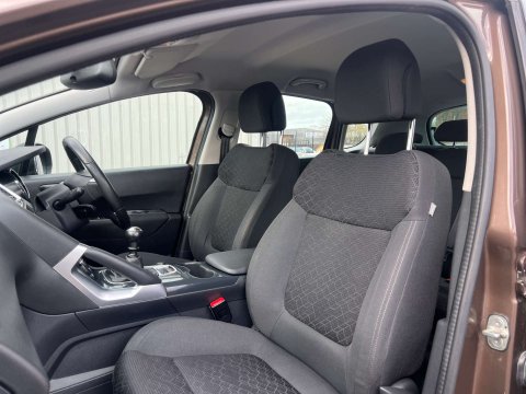 Peugeot 3008 1.6 3008 Active HDi 5dr 19