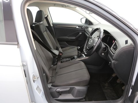 Volkswagen T-Roc 1.0 TSI SE Euro 6 (s/s) 5dr 20