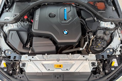 BMW 3 Series 330E M SPORT PHEV -TACORA RED LEATHER -COMF/VIS PACKS -HARMAN KARDON -VATQ 63