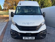 Iveco Daily 35S14V 3520L Business Hi-Matic Panel Van 11