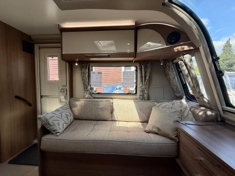 Bailey Unicorn Valencia 14