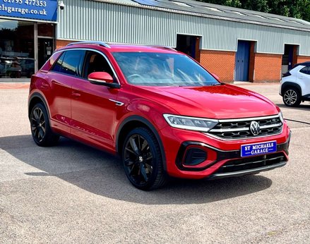 Volkswagen T-Roc 1.5 T-Roc R-Line TSI Semi-Auto 5dr 4
