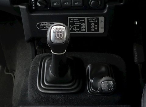 Land Rover 110 Adventure 7
