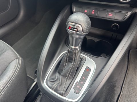 Audi A1 TDI S LINE 17