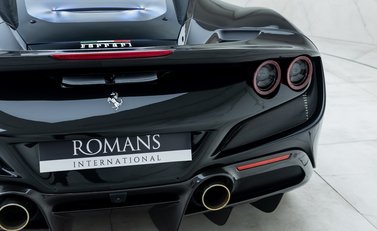 Ferrari F8 Tributo 24