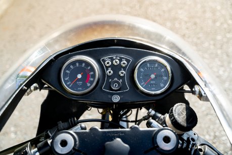 Ducati 900 SS DESMO. EXCELLENT EXAMPLE. NEW GASKETS. UPDATED CARBS. SINGLE & DUAL SEAT 20