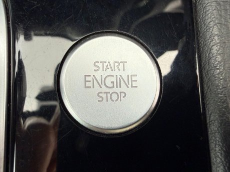 Volkswagen Touareg 3.0 TDI V6 R-Line Plus Tiptronic 4WD Euro 6 (s/s) 5dr 25