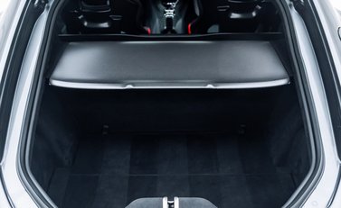 Ferrari 812 Competizione 44