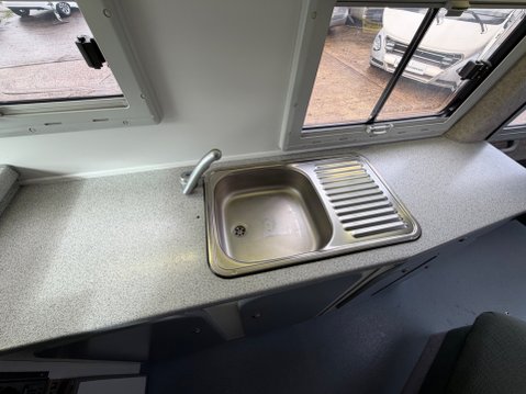 Murvi Morello 1 OWNER, FULL HISTORY, 2 BERTH CAMPER VAN 20