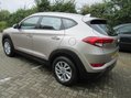 Hyundai TUCSON 2.0 CRDi SE Nav 4WD Euro 6 5dr 8