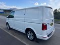 Volkswagen Transporter 2.0 Transporter T32 Highline TDI Semi-Auto 6