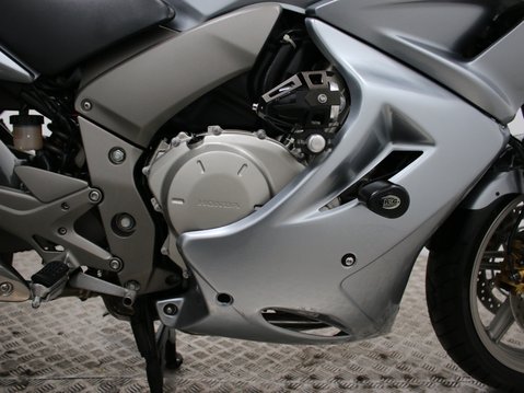 Honda CBF1000 CBF 1000 A-A 39