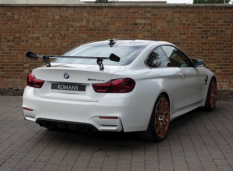 BMW M4 GTS 11