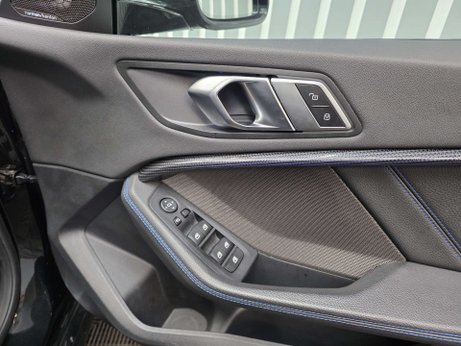 BMW 2 Series 2.0 220d M Sport Saloon 4dr Diesel Auto Euro 6 (s/s) (190 ps) 7