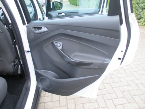 Ford C-Max 1.5 TDCi Titanium Euro 6 (s/s) 5dr 41