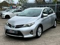 Toyota Auris ICON VVT-I 3