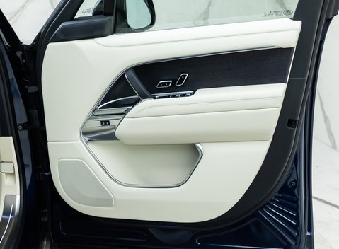 Land Rover Range Rover P510e Autobiography 19