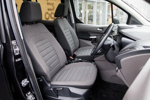 Ford Tourneo Connect TITANIUM TDCI 20