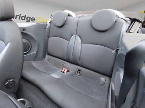 Mini Convertible 1.6 Cooper Euro 6 (s/s) 2dr 11