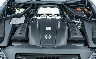 Mercedes-Benz AMG GT R PRO 51