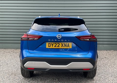 Nissan Qashqai DIG-T TEKNA MHEV 9