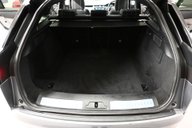 Land Rover Range Rover Velar 2.0 Range Rover Velar R-Dynamic SE D180 Auto 4WD 5dr 52