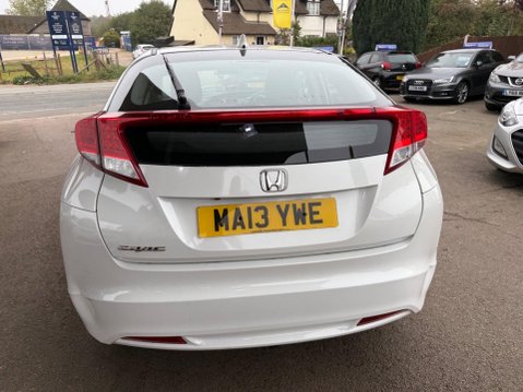 Honda Civic 1.8 i-VTEC ES Euro 5 (s/s) 5dr 2