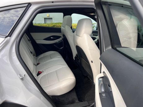 Jaguar E-Pace 2.0 D180 R-Dynamic HSE Auto AWD Euro 6 (s/s) 5dr 74