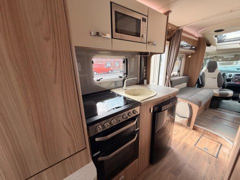 Bessacarr 494 35 MULTIJET 8