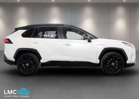 Toyota Rav4 2.5 RAV4 Dynamic HEV 4x2 CVT 5dr 32