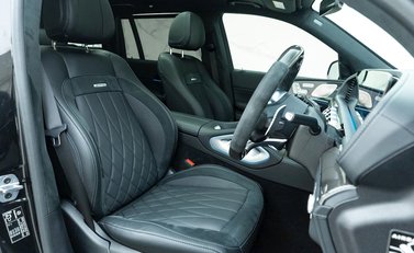 Mercedes-Benz GLS 63 Night Edition Executive 10