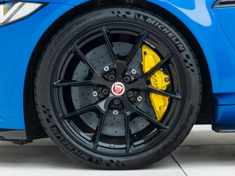 Jaguar XE SV Project 8