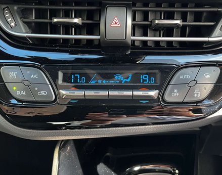 Toyota C-HR 2.0 C-HR Excel HEV CVT 5dr 48