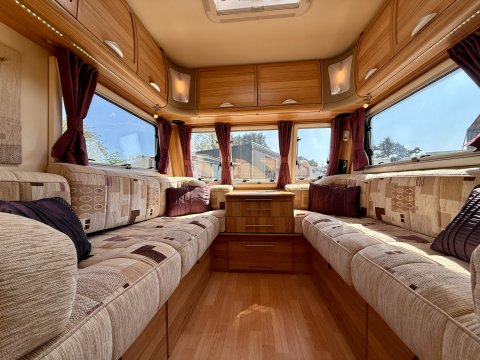 Bailey Unicorn Seville  12