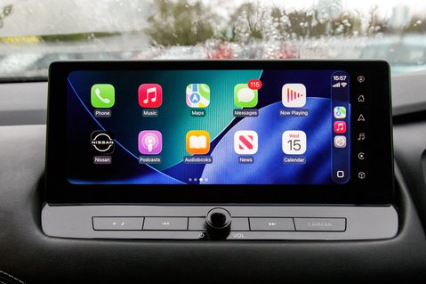 Nissan Qashqai DIG-T N-CONNECTA MHEV 28