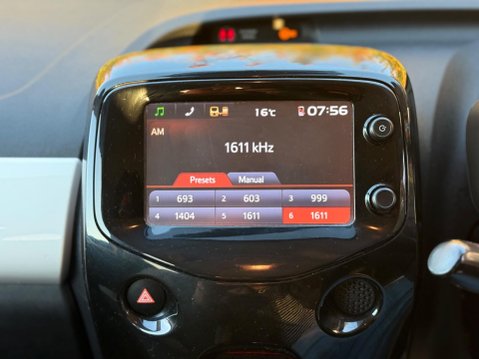 Toyota Aygo 1.0 VVT-i x-style Euro 6 5dr 17