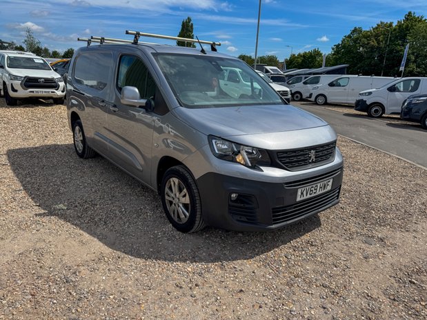 Peugeot Partner LWB L2H1 Low Roof Asphalt Air Con Nav Sensors EURO 6 NO VAT 4